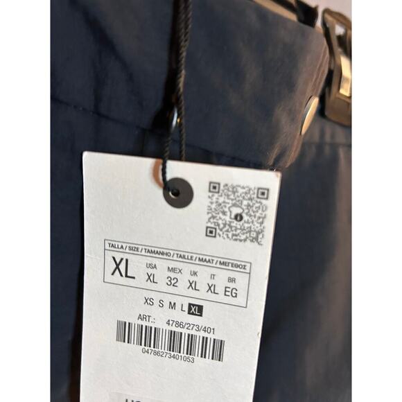 Nwt-Zara man- nylon activewear pants- XL - Picture 4 of 4